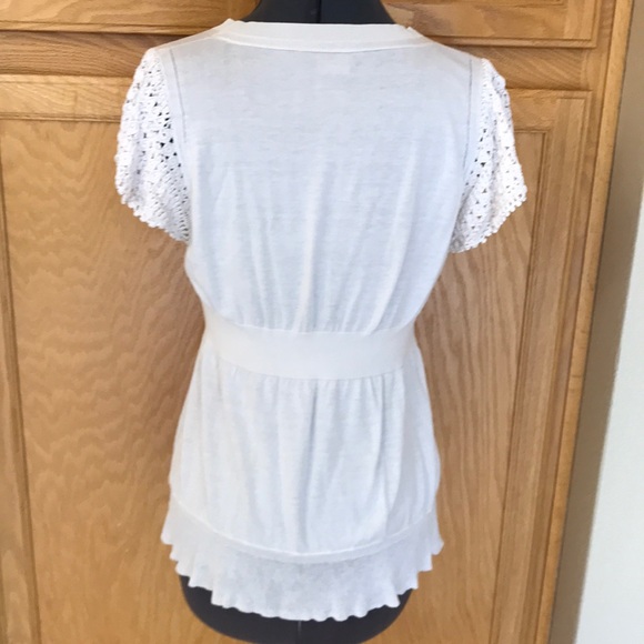 Cream Top with Crochet Sleeves - Picture 2 of 4